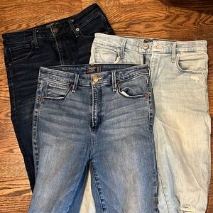3 pairs Abercrombie skinny jeans
